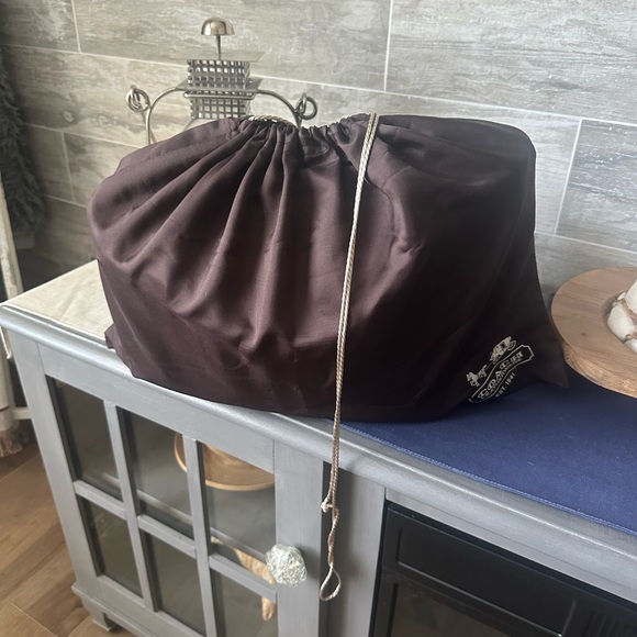 Genuine Coach Patchwork tote - Picture 7 of 7